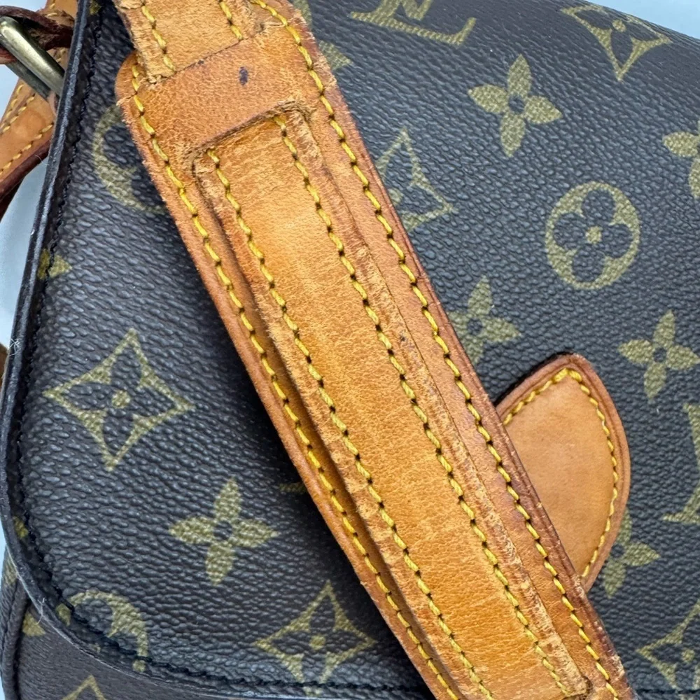 Louis Vuitton Monogram Saint Cloud PM. - Picture 4 of 17